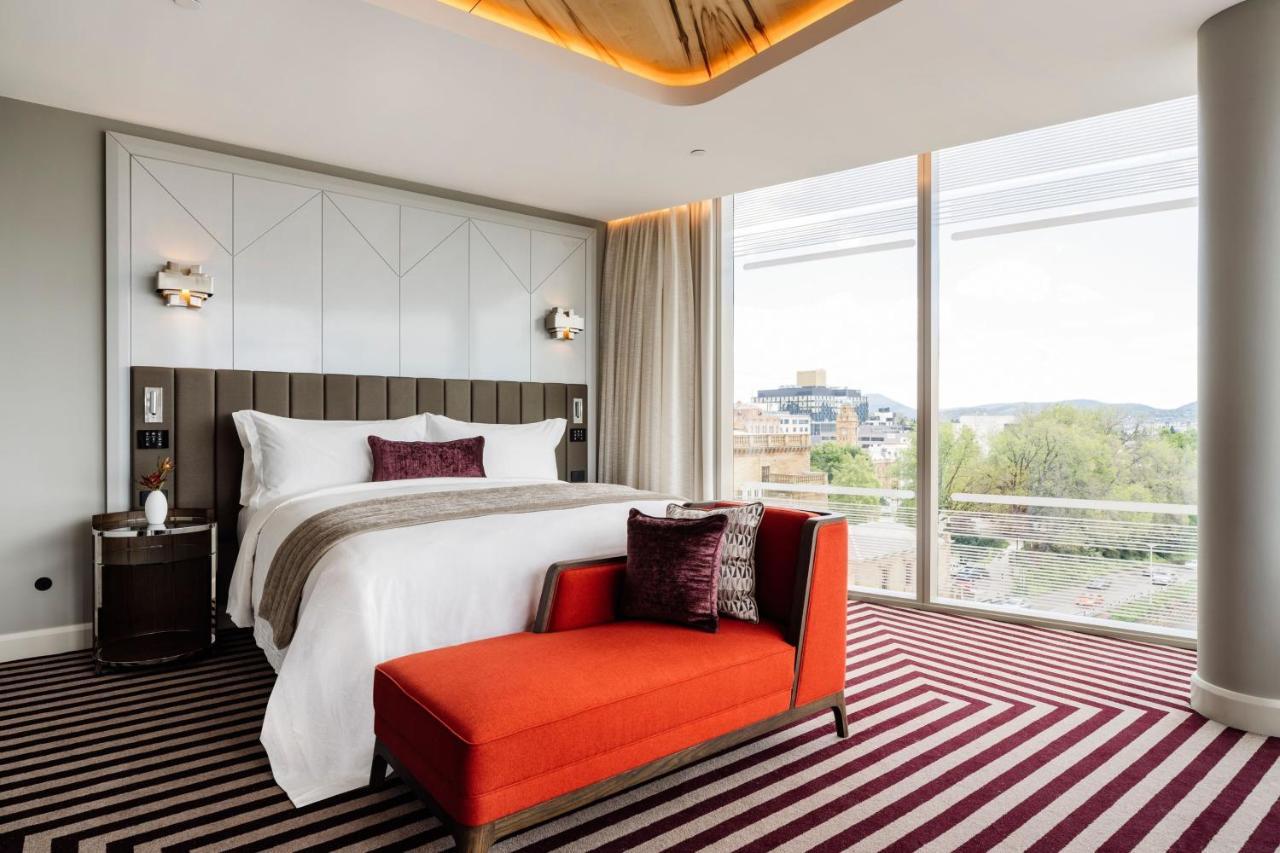 The Tasman, A Luxury Collection Hotel, Hobart Eksteriør billede A bedroom at the hotel